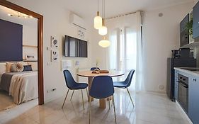 Modern Flat With Light And Sun On The Sweet Terrace